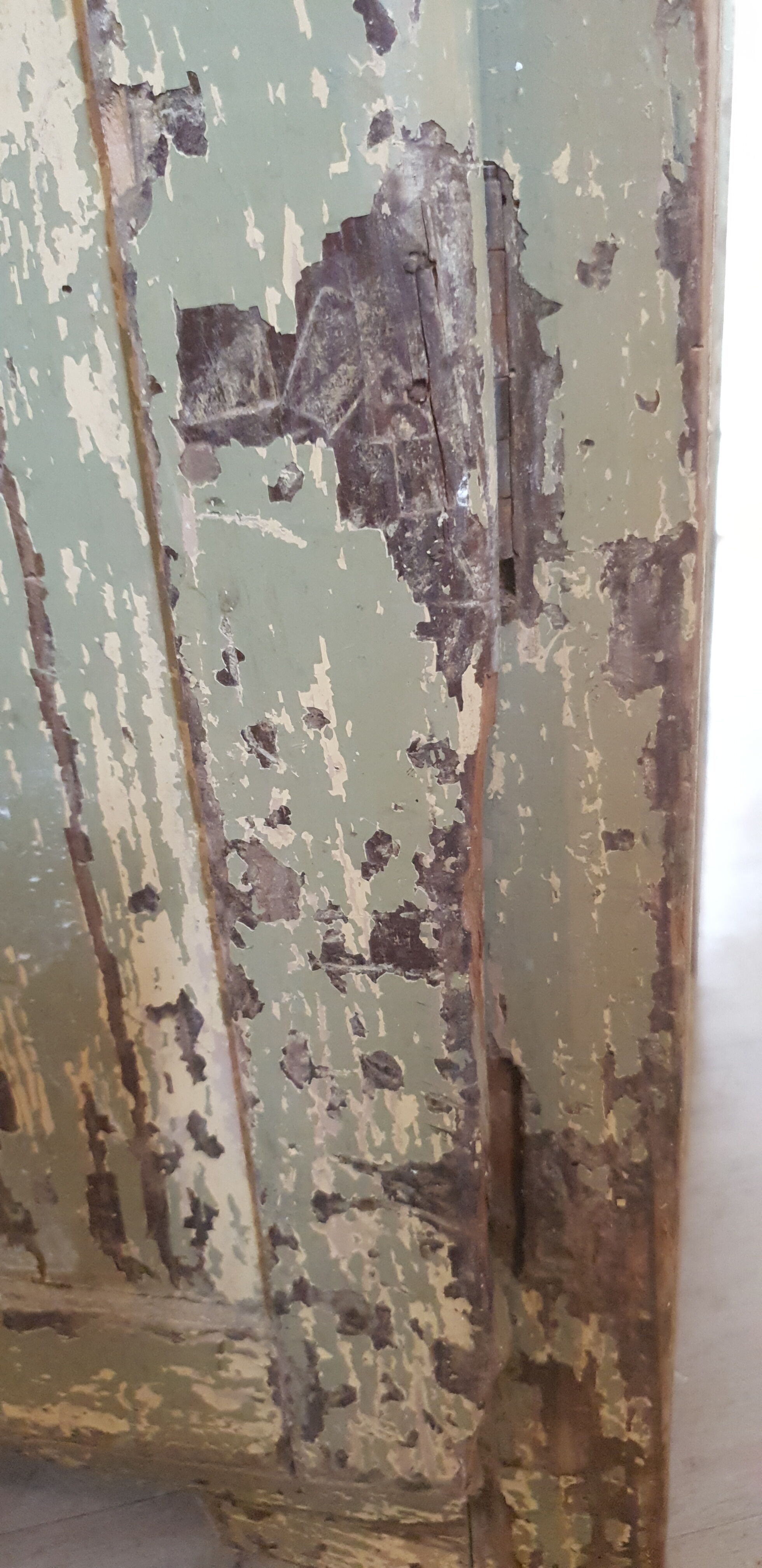 Skated Parisian sideboard