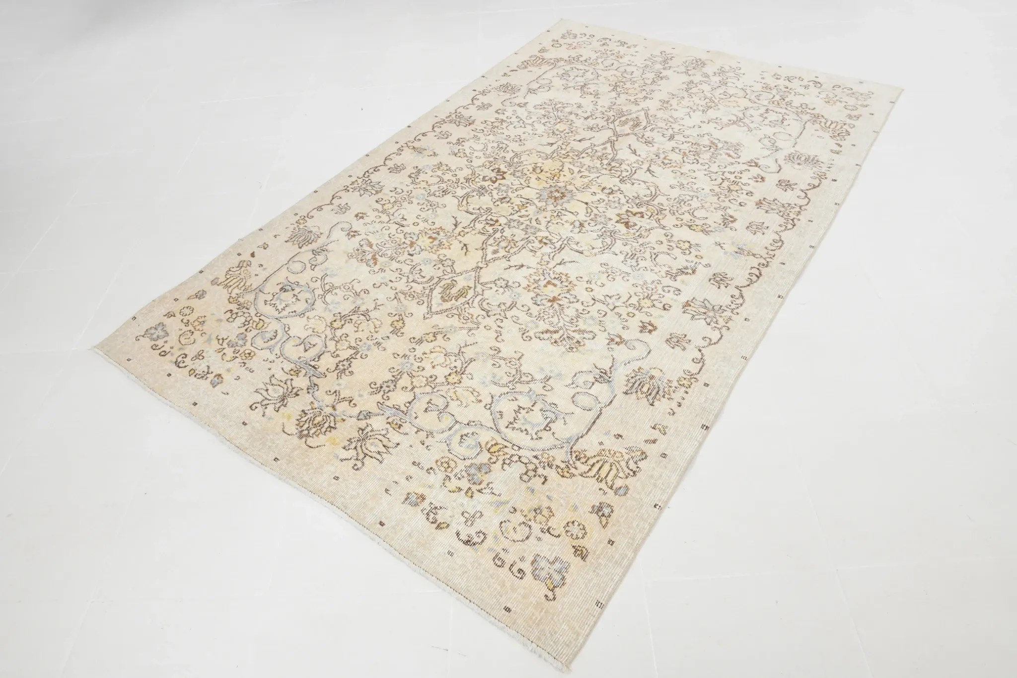 5x9 Ivory & Cream Oriental Persian Rug, Vintage Classic Home Decor Carpet