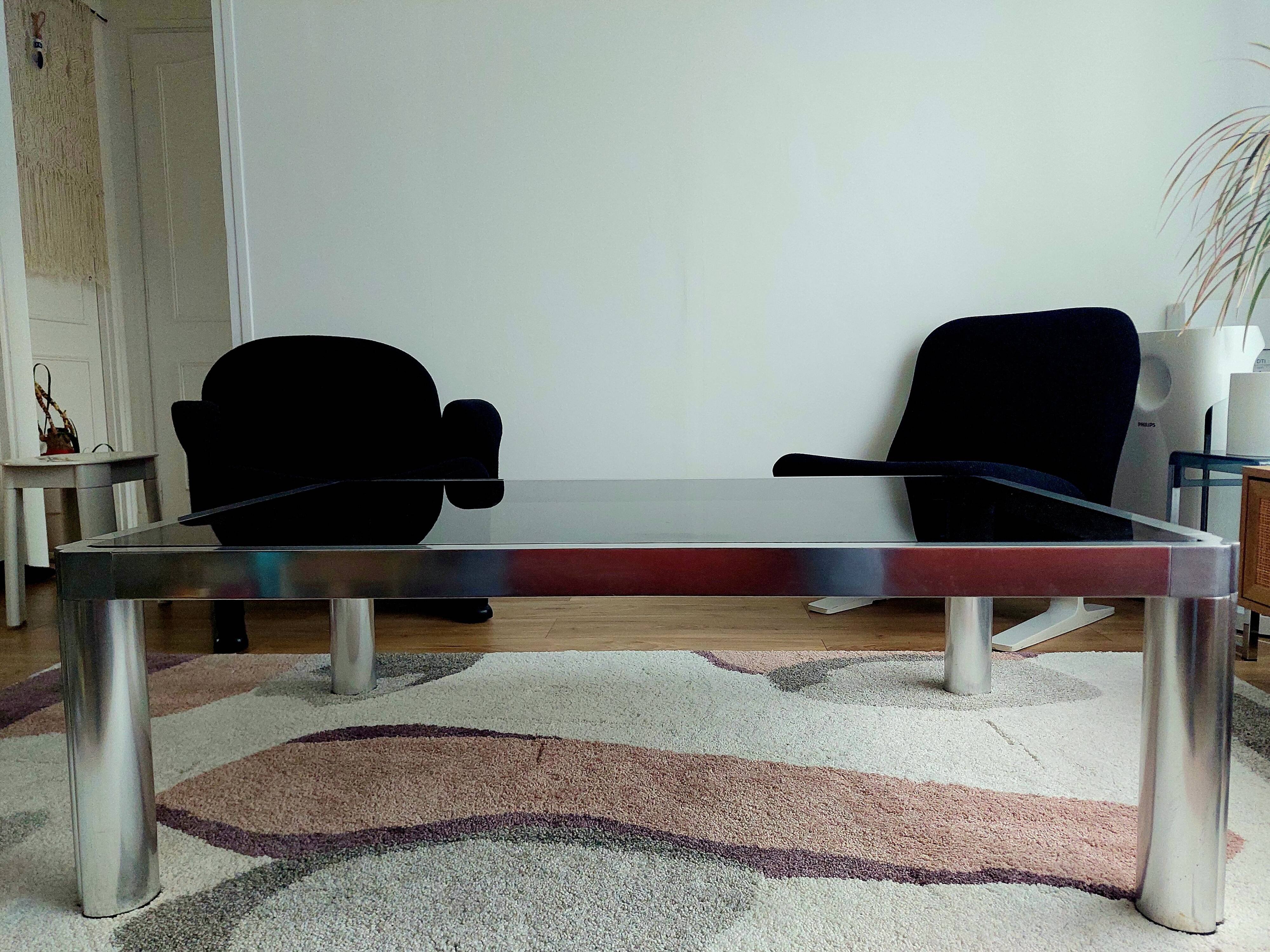 Artifort Kho Liang coffee table