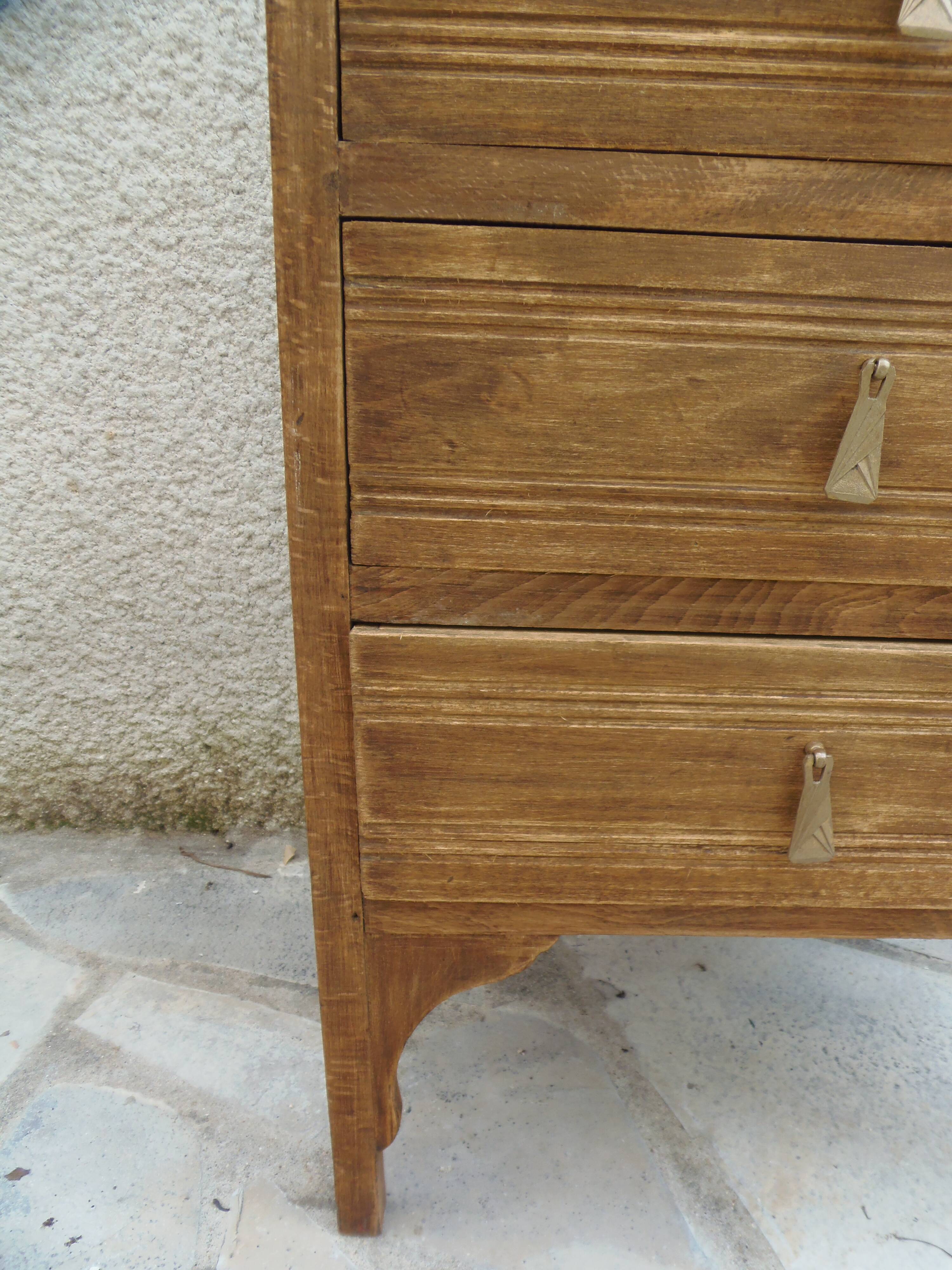 Art Deco chest of drawers in raw wood with 5 drawers.