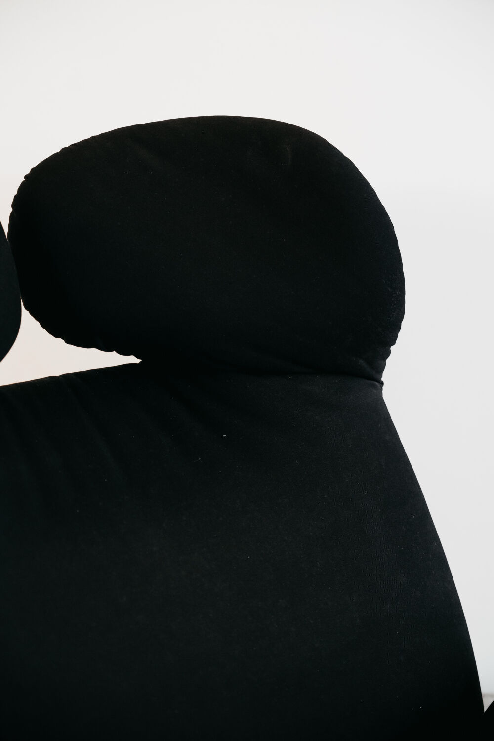 Wink lounge chair by Toshiyuki Kita for Cassina, 1980s