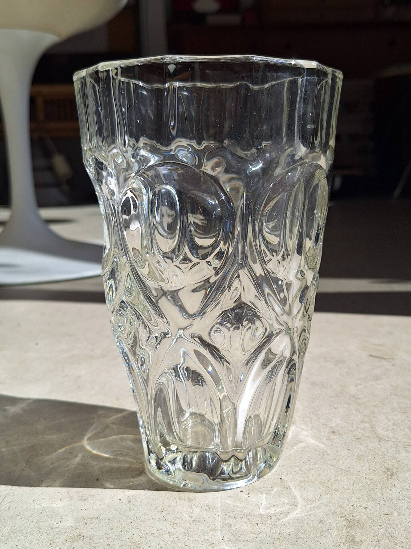 Vase en verre moulé annees 60/70