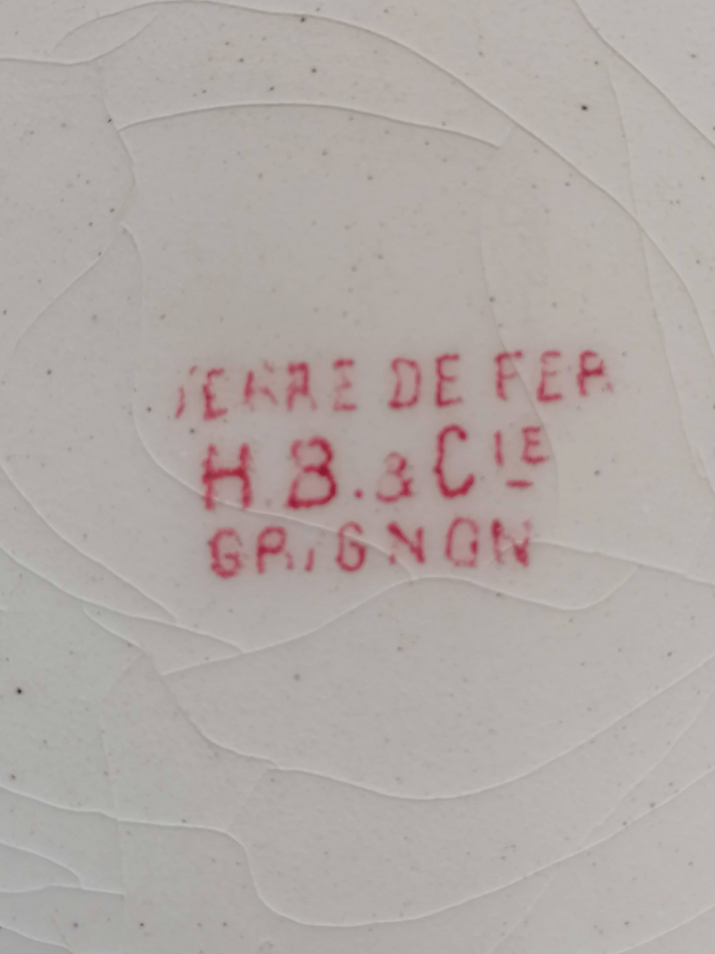 Plat de service terre de fer Hippolyte Boulenger & Cie Choisy-le-Roi