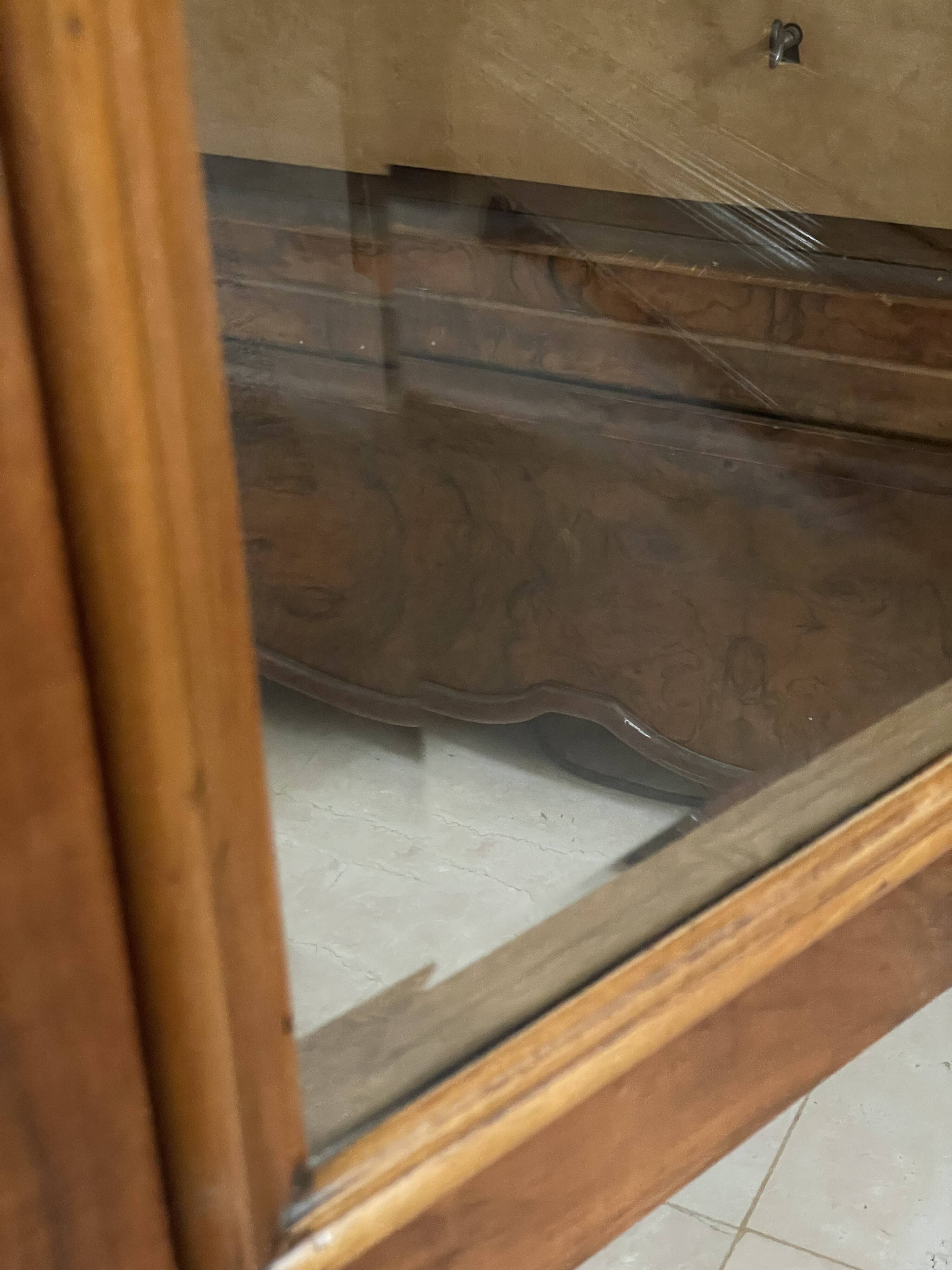 Ancienne Porte D’armoire En Verre Biseauté Et Laiton – Idéal Pour Projet DIY Ou Déco Atelier