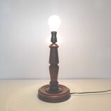 Pied de lampe en bois tourné