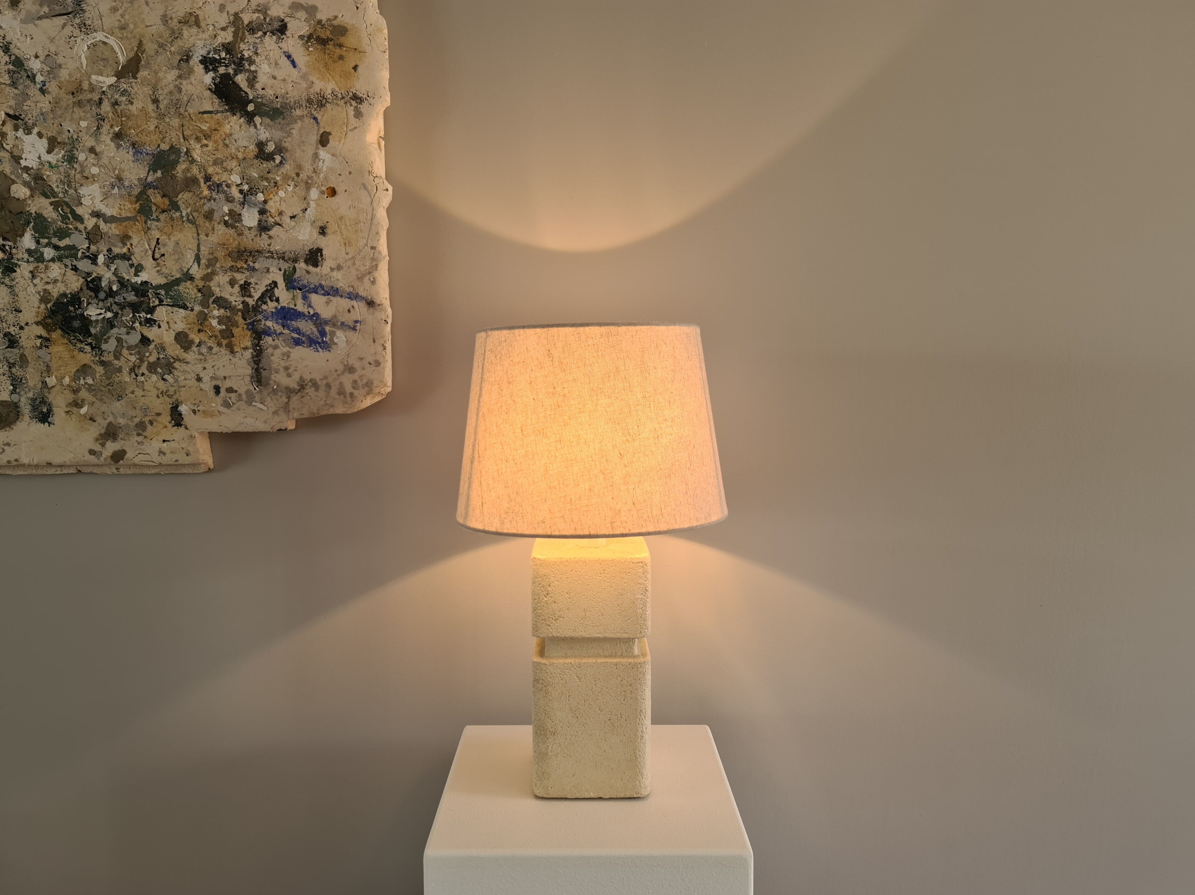 French sculpture lamp in white stone 60