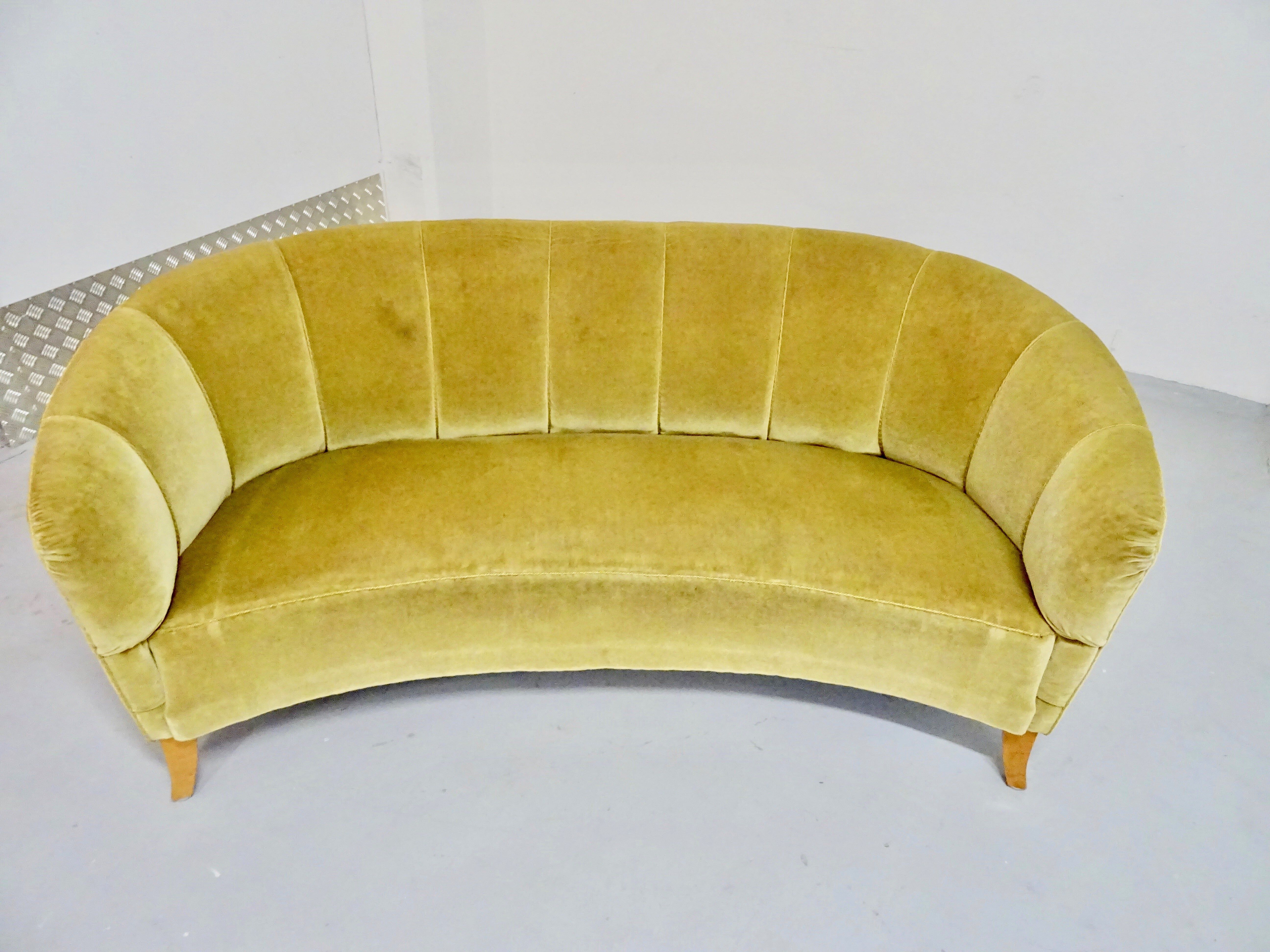 Danish Sofa, Otto Schultz, known as Banana 40 years