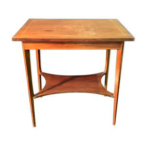 Table d’appoint à - plateau