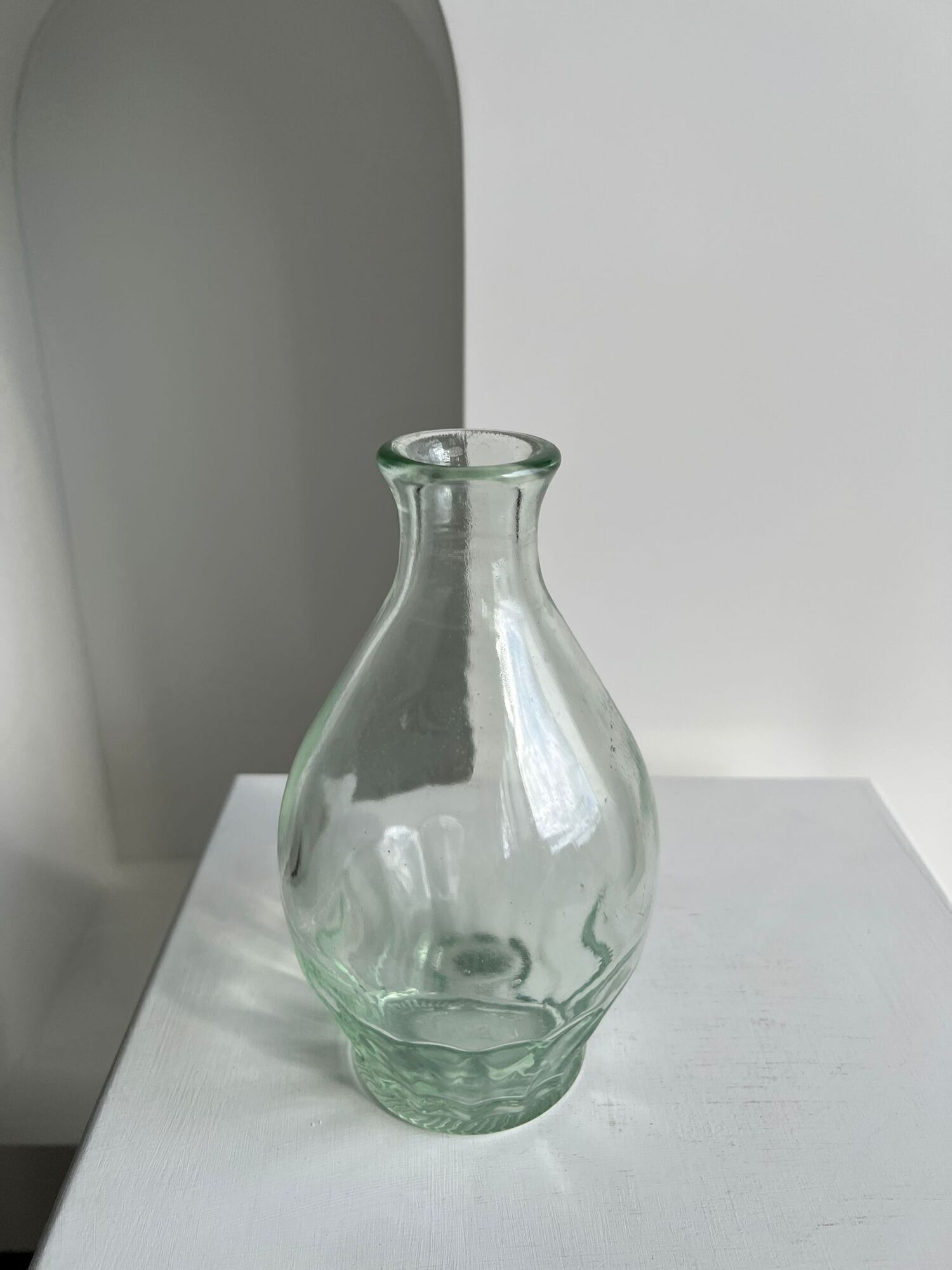 Vintage ovoid glass vase 70cl "Registered model" H:23cm