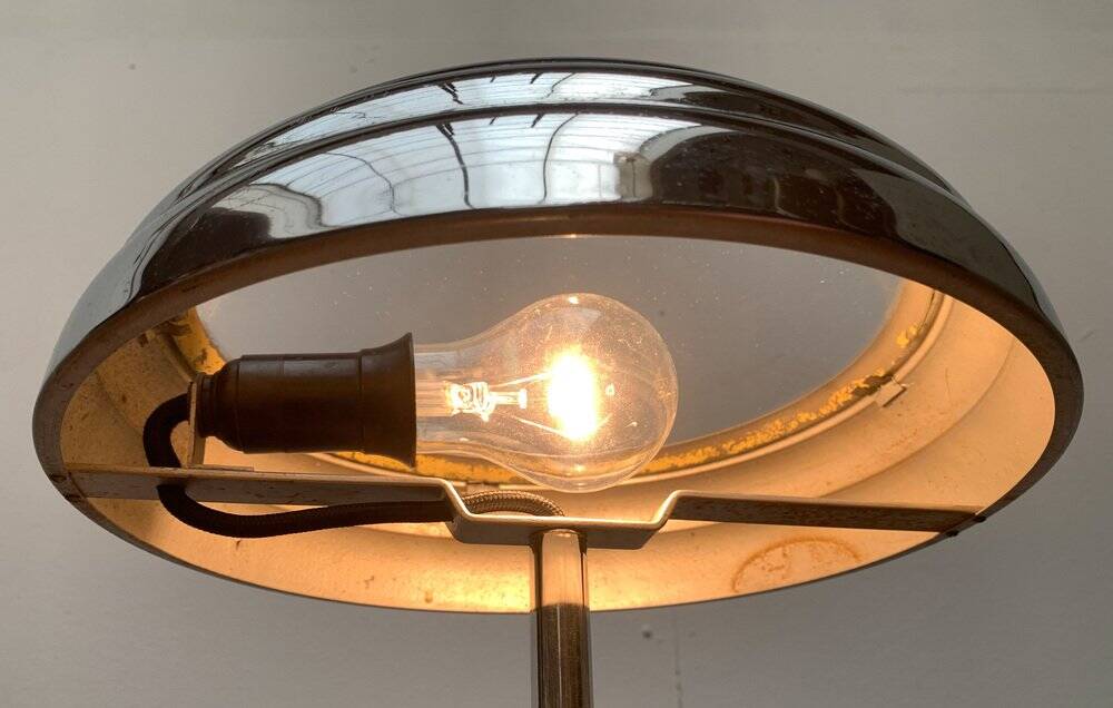 Art Deco table lamp in chrome and glass