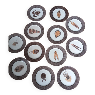 Porcelain plates
