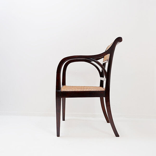 Fauteuil en bois courbé milieu du siècle avec assises et dossiers en cannage