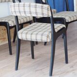 4 self-service chairs
