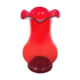 Vase en verre rouge du milieu du siècle, Pologne, années 1970