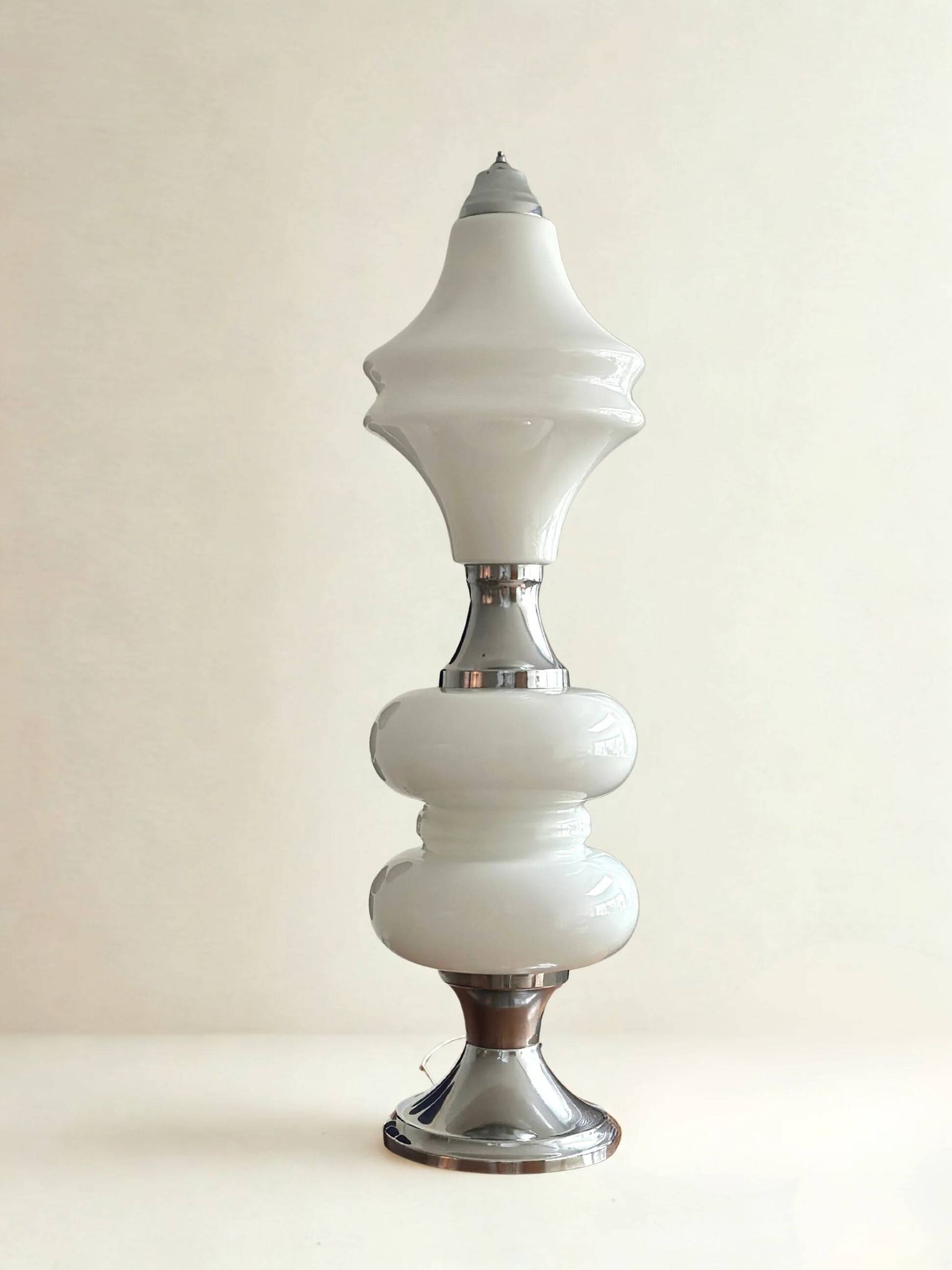Rare Italian Space Age floor lamp
