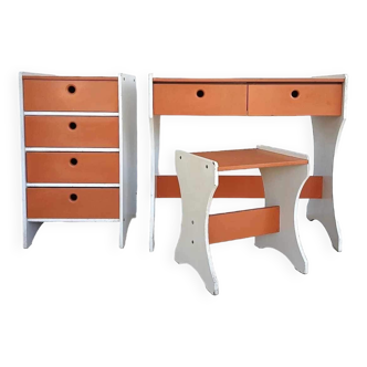 Vintage Children's Shelf Office Set