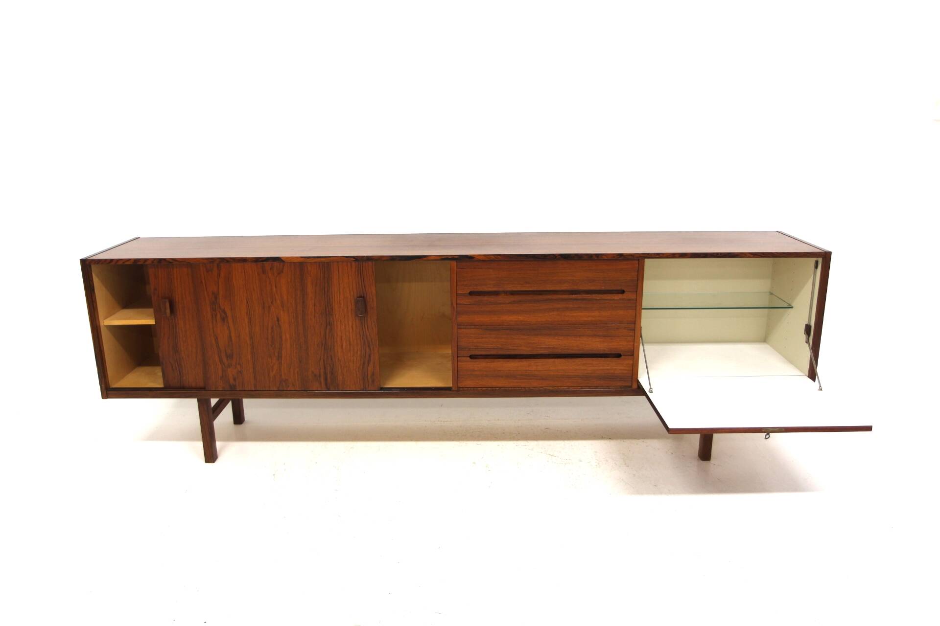 Scandinavian rosewood sideboard "Grand", Nils Jonsson, Troeds, Sweden, 1960