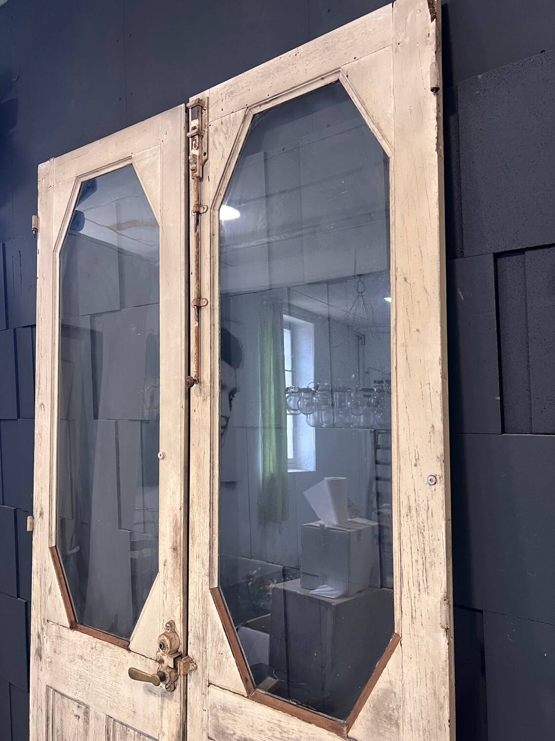 Art Deco double-leaf glass door