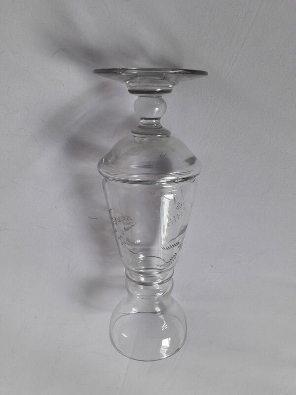 Vase vintage en verre ciselé