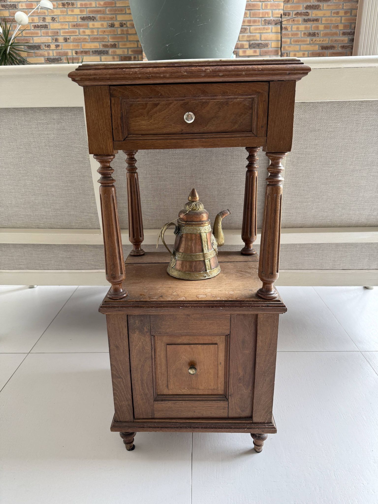 Table d'appoint en marbre
