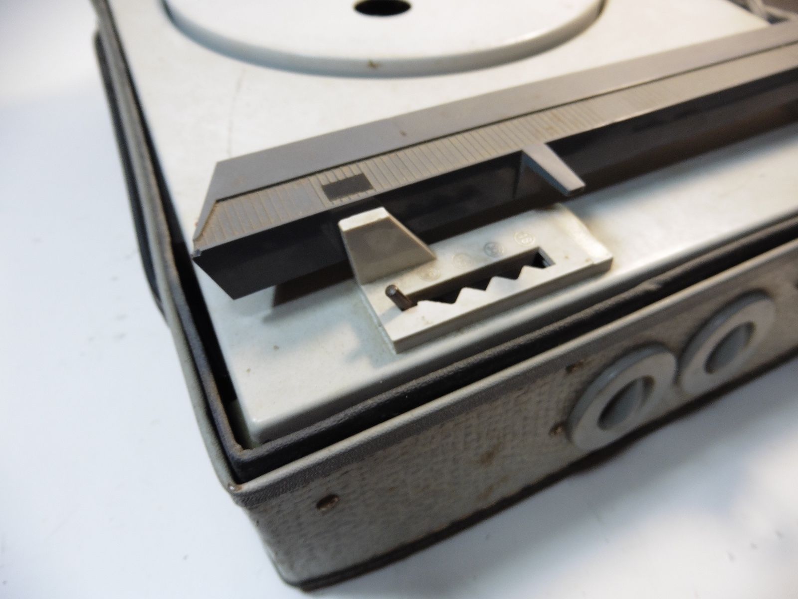 Record player old tube amp