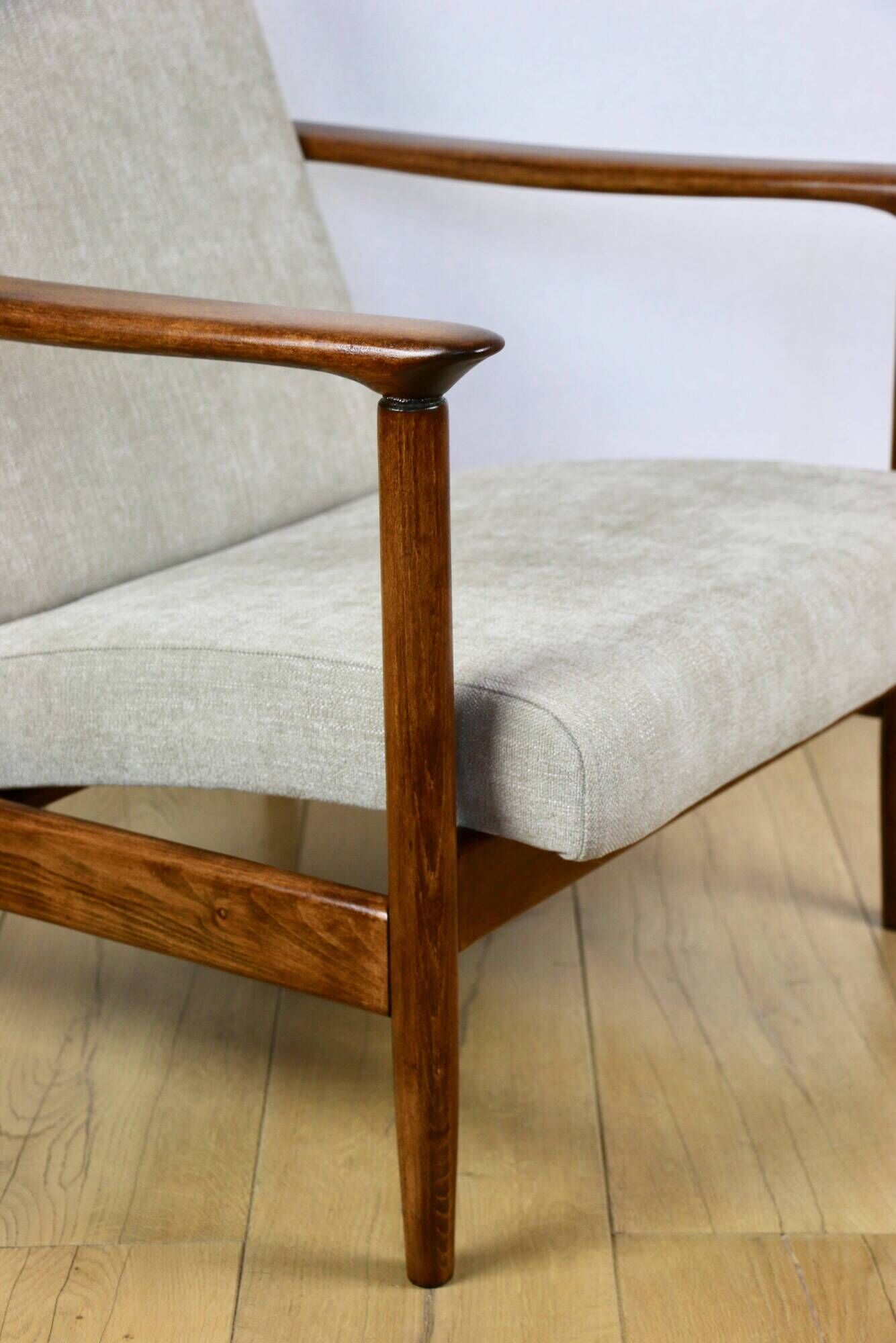 GFM-142 armchair, designed by Edmund Homa from the 70s, beige