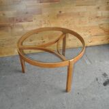 Nest tables in blonde teak with glass tops by Nathan, 1960s (set of 3)