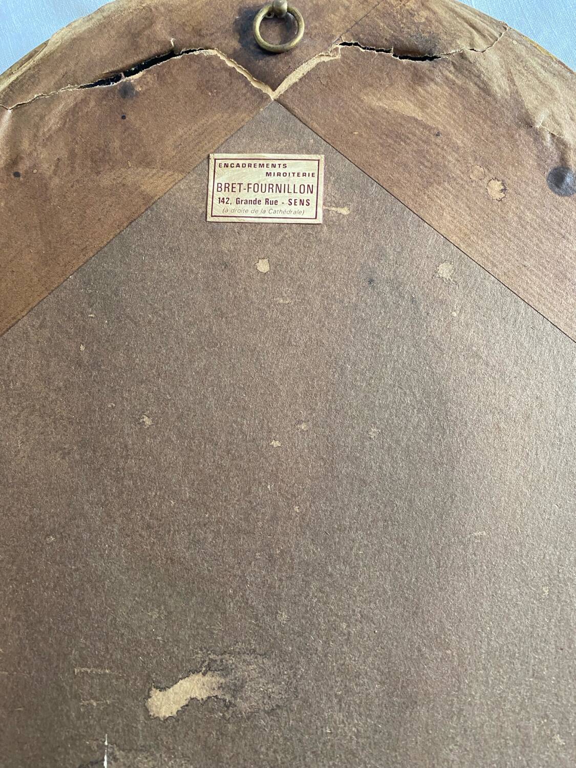 Wall mirror in a gilded wooden frame