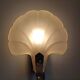 Shell-shaped wall lamp in frosted glass and vintage brass