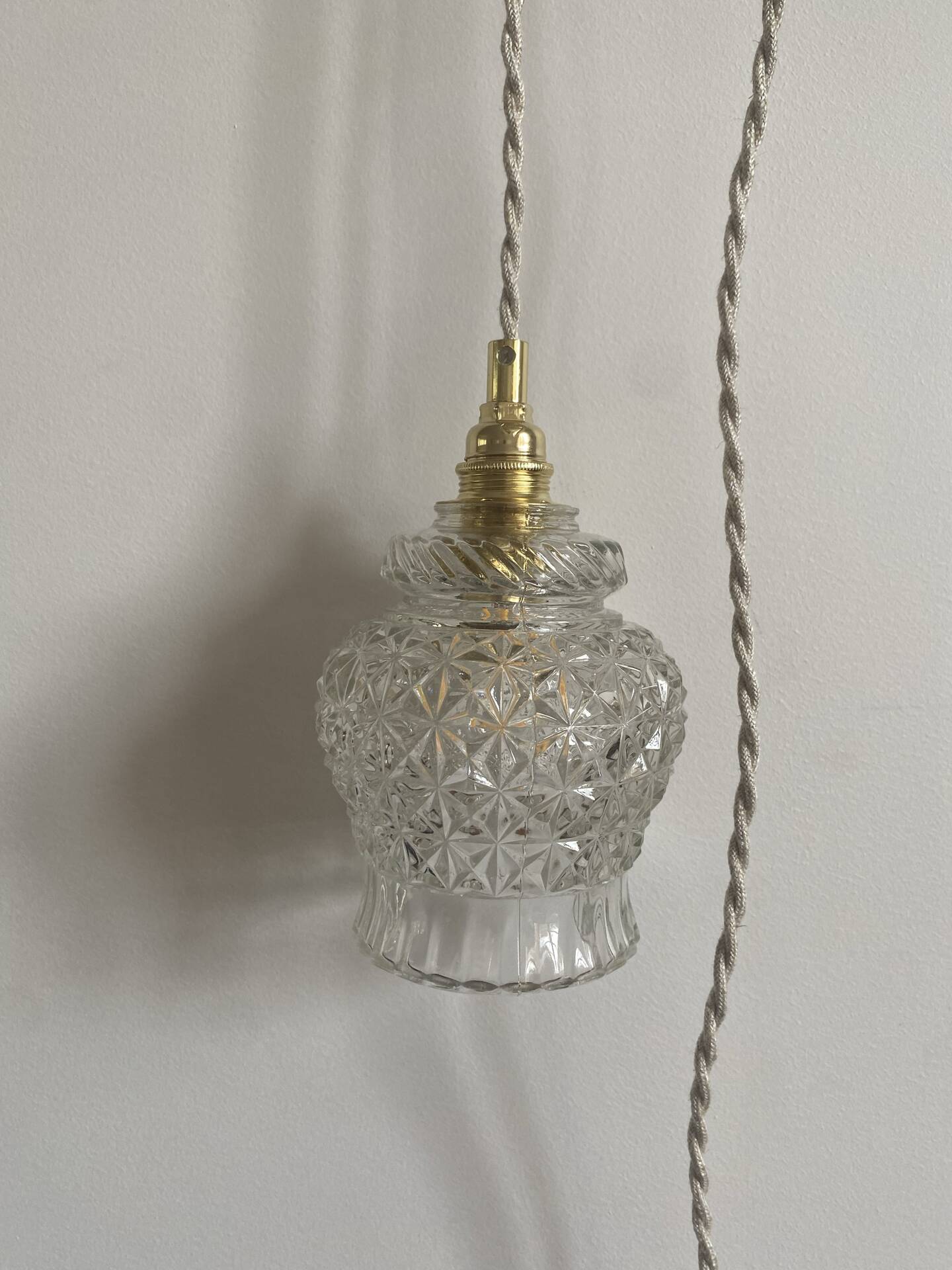 Baladeuse globe vintage en verre 