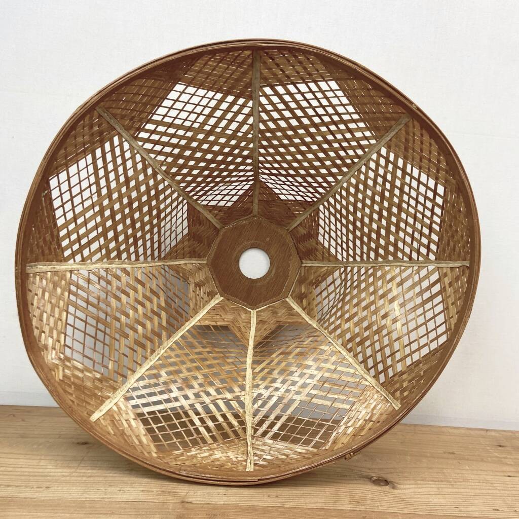 Woven Bamboo Lampshade – Japanese Design – Handmade Pendant