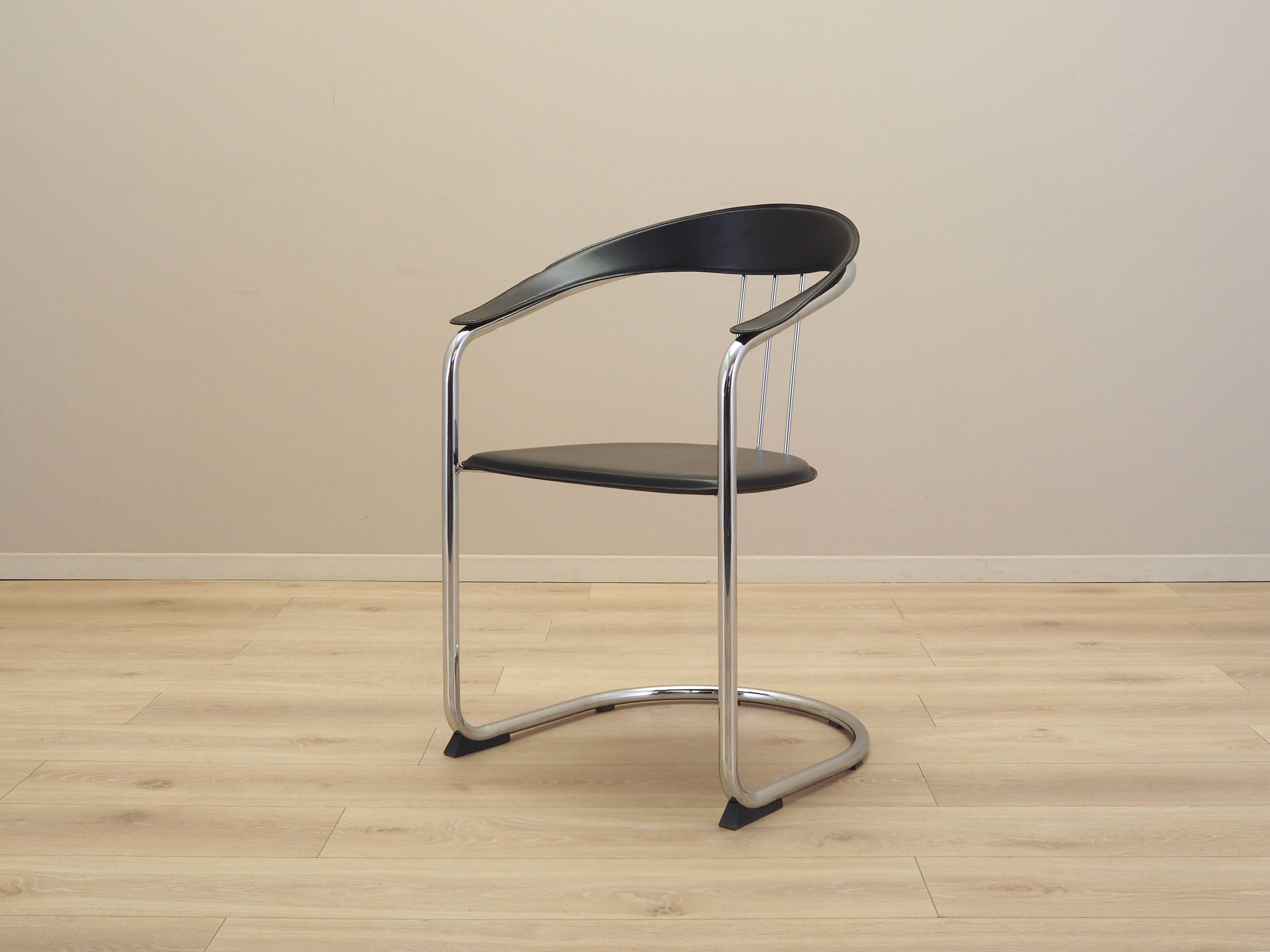 Set of four chairs, Italian design, 1980s, production: Italy