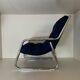 Fauteuil tubulaire chromé bleu années 70 Space Age
