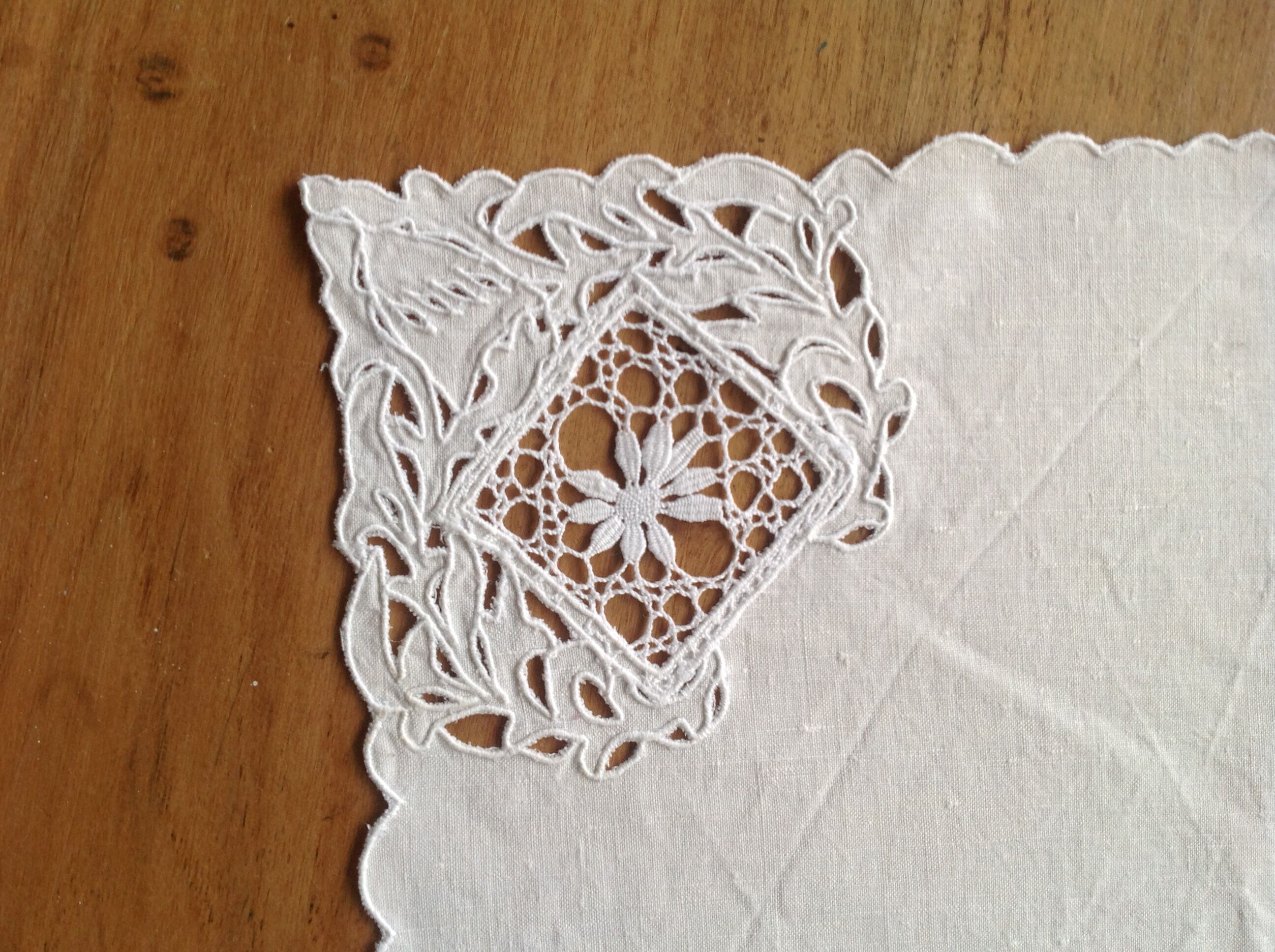 Series of 10 linen towels