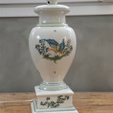 Pied de lampe ancien en porcelaine de Moustiers