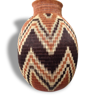 Vase Colombien en fibre tressée