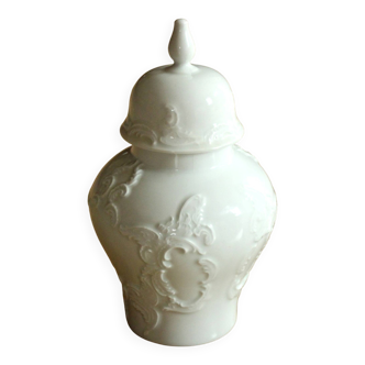 Vase en porcelaine blanche avec couvercle fait main par Royal Bavaria KPM - Vintage