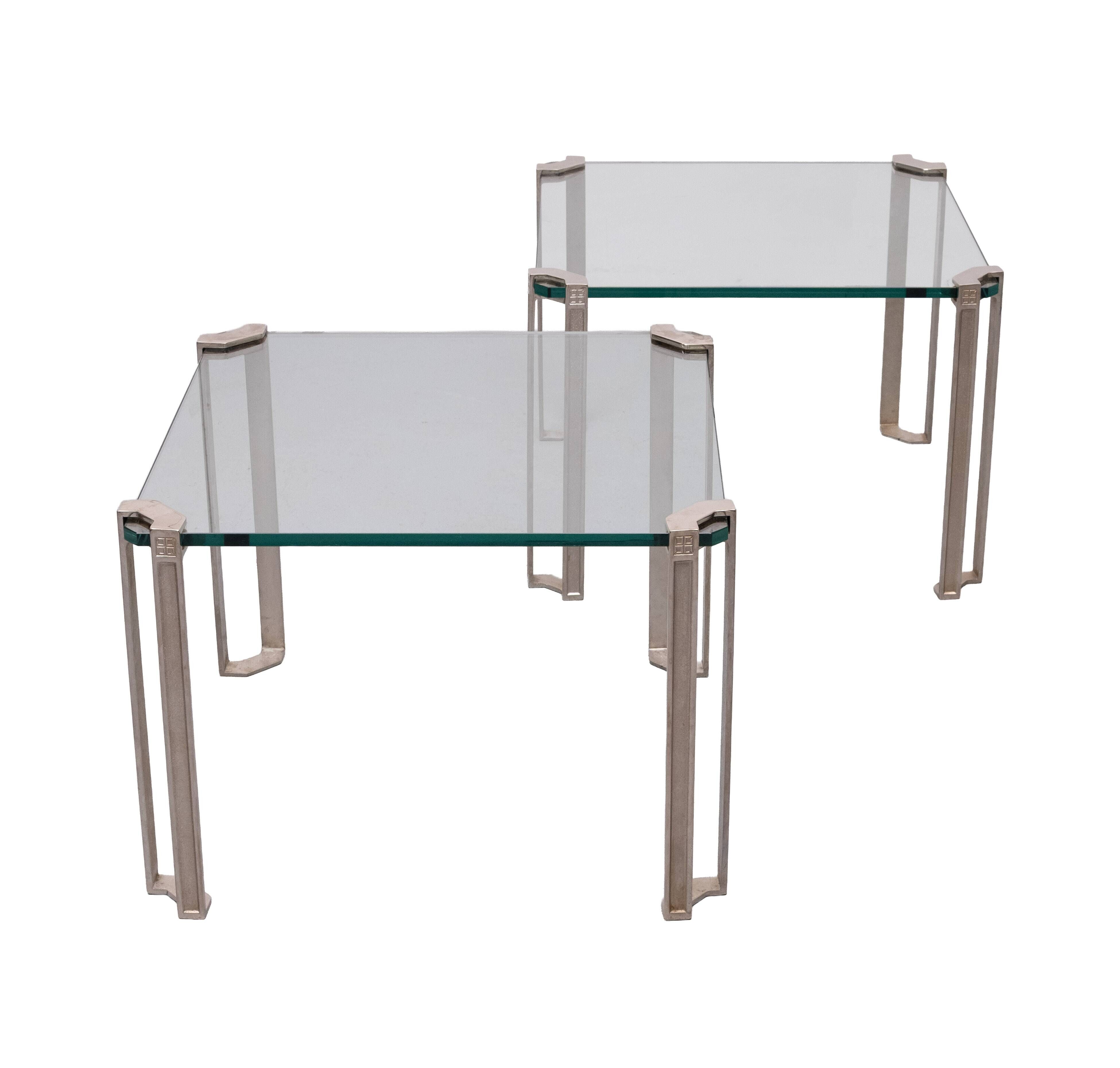 Tables de canapé carrées par Peter Ghyczy modèle T24
