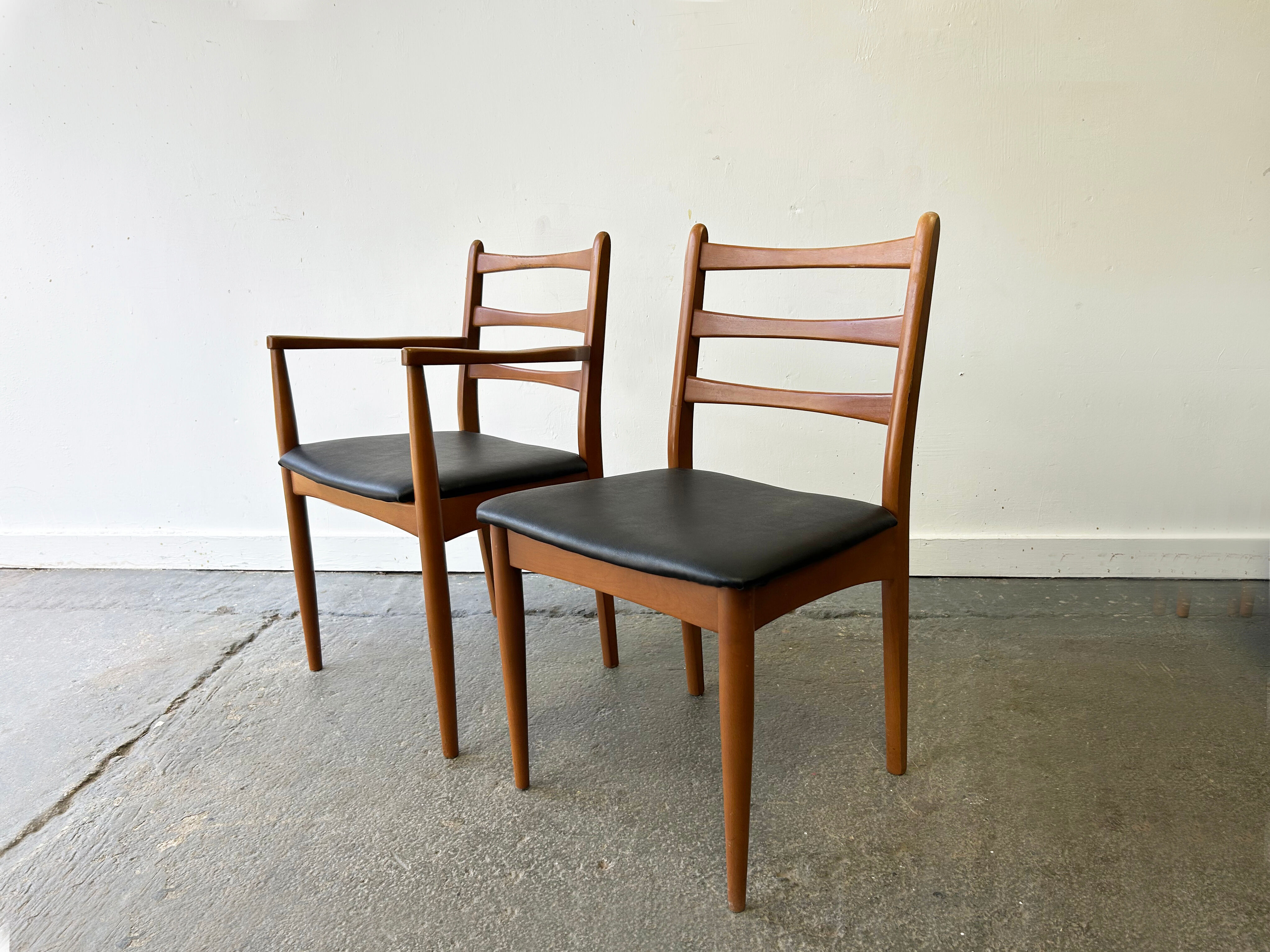 1960/70s Mid-Century set of 6 dining chairs by Schreiber Furniture