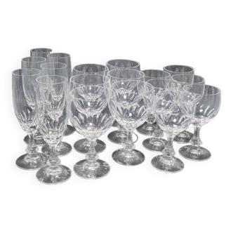 Crystal glasses set - 18 pieces