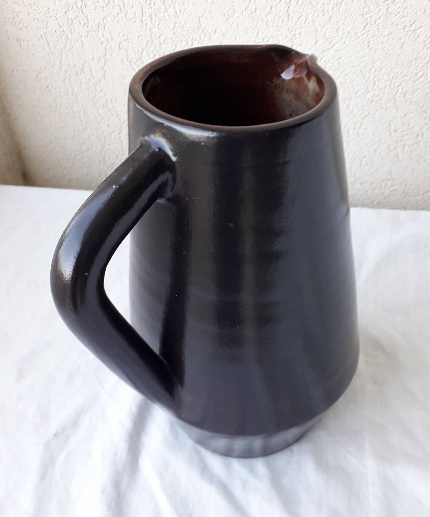 Brown Arts Céram pitcher