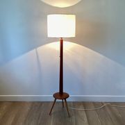 Lampadaire scandinave en teck