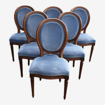 6 chaises à  médaillon Louis XVI