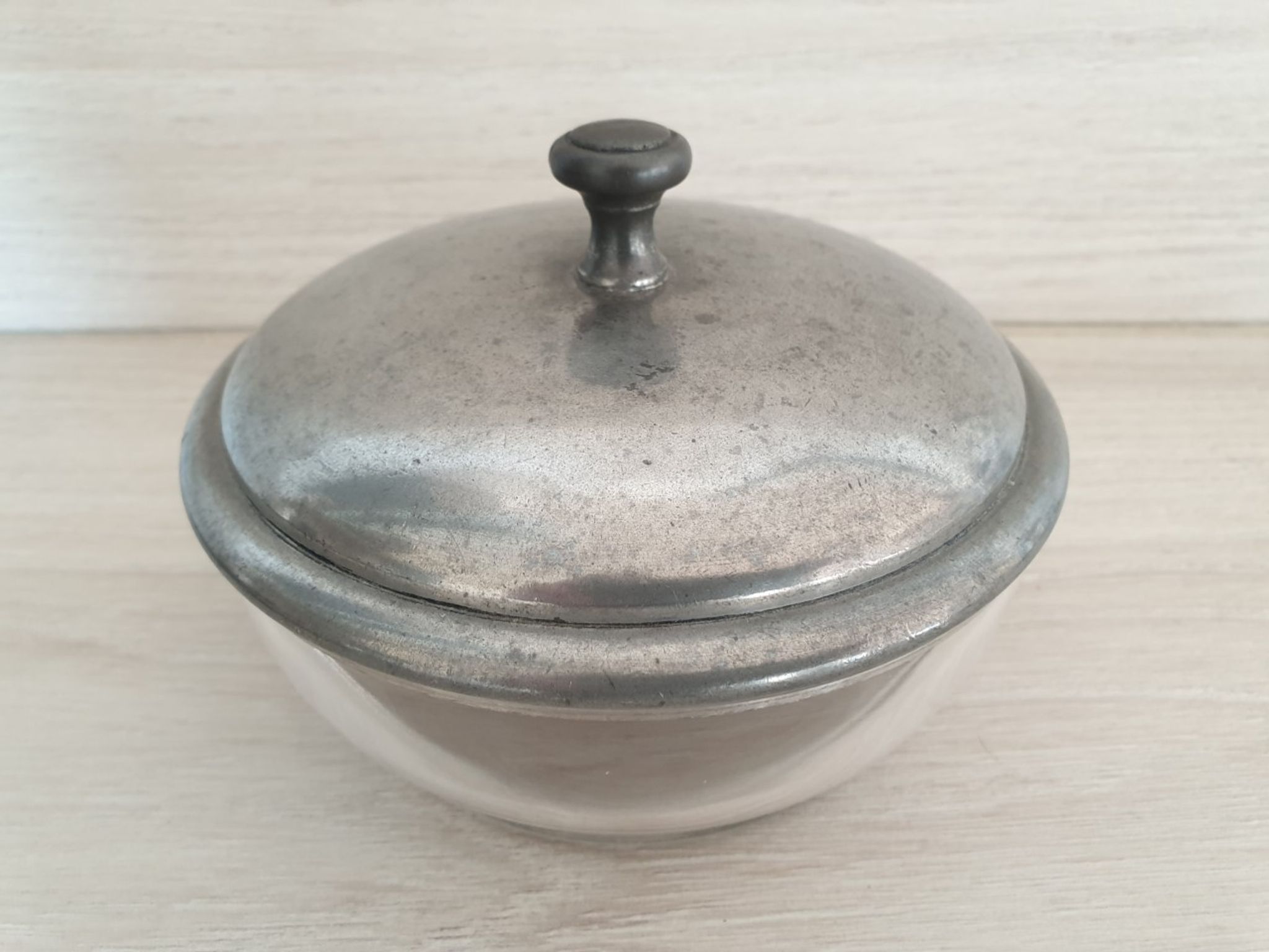 Covered pot