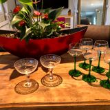 6 white wine glasses