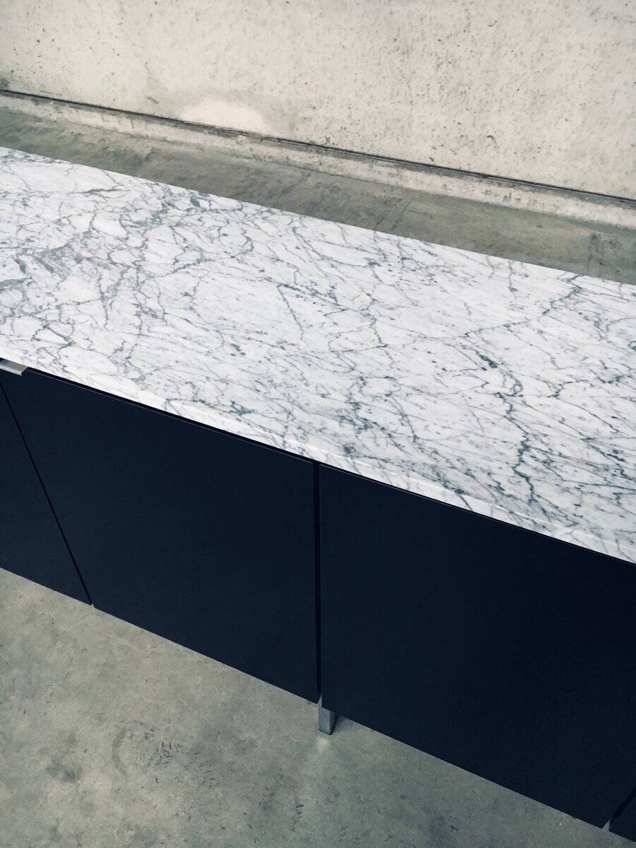 Mid-Century Modern Credenza attributed to Florence Knoll for Knoll Inc / Knoll International, 1970s