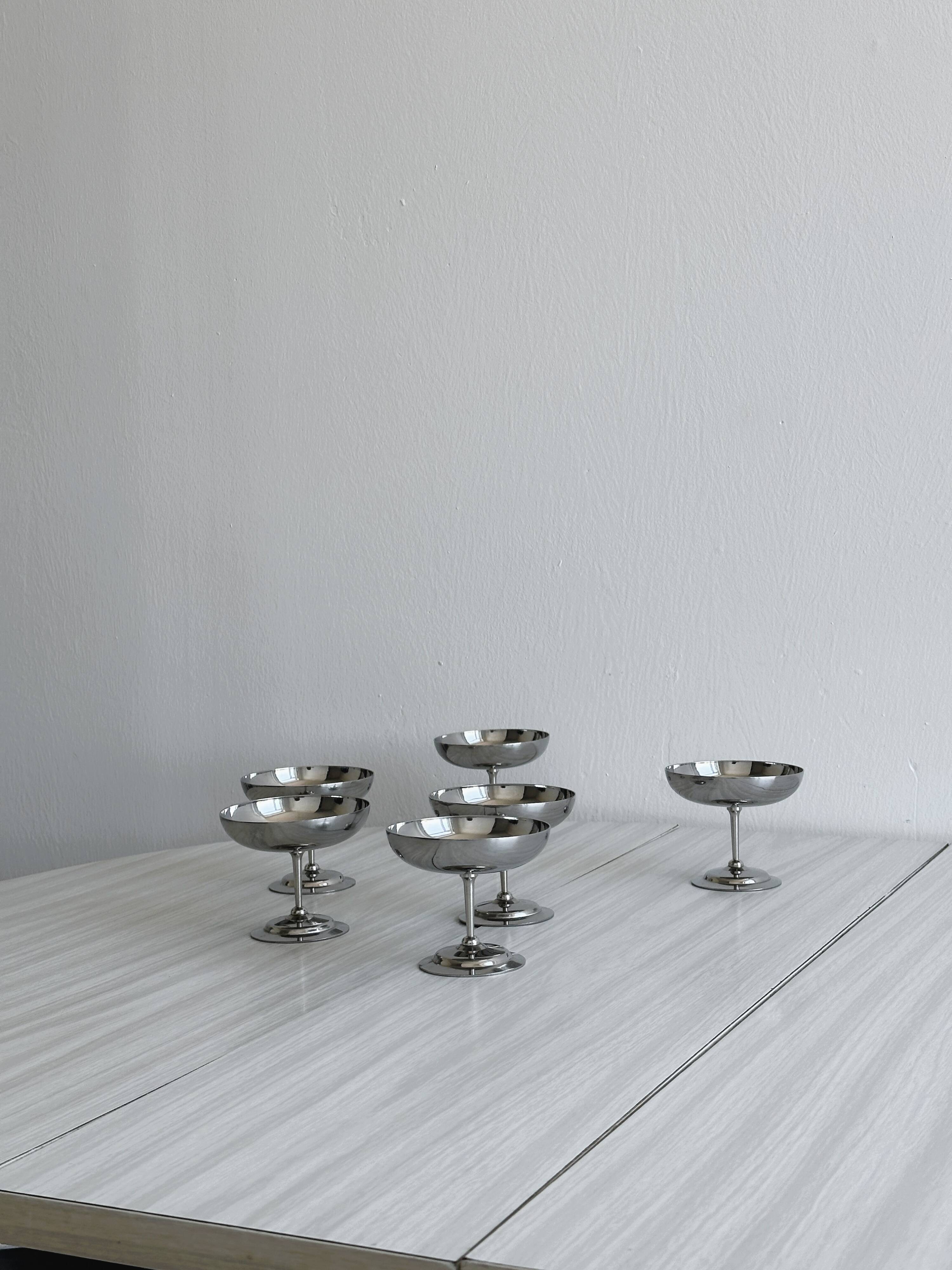 6 stainless steel cups