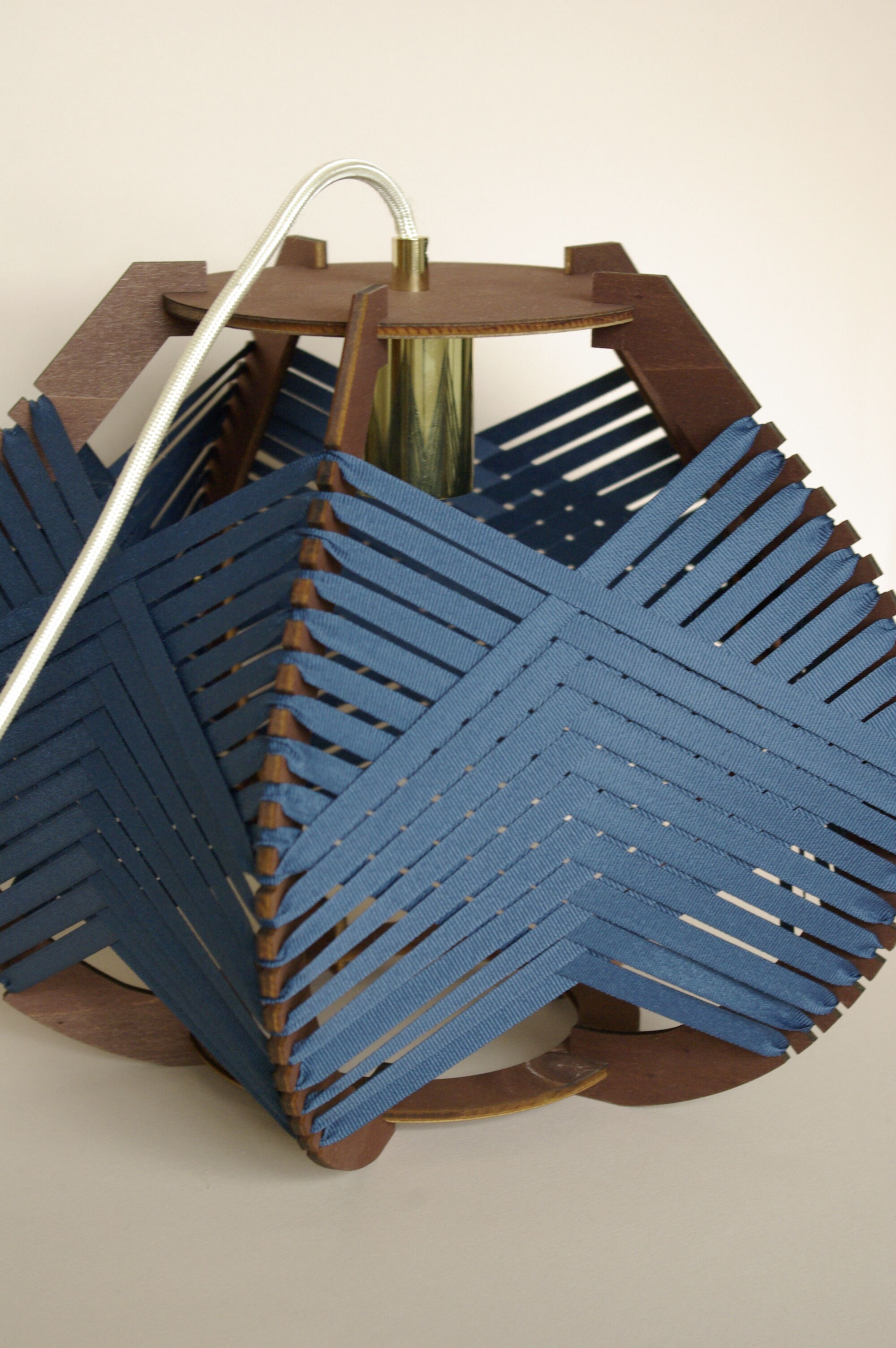 Dark blue woven lamp to install