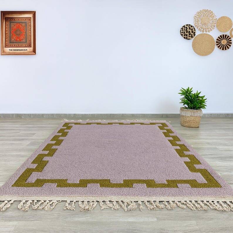 Handwoven traditional pure wool rug size 150-250 cm