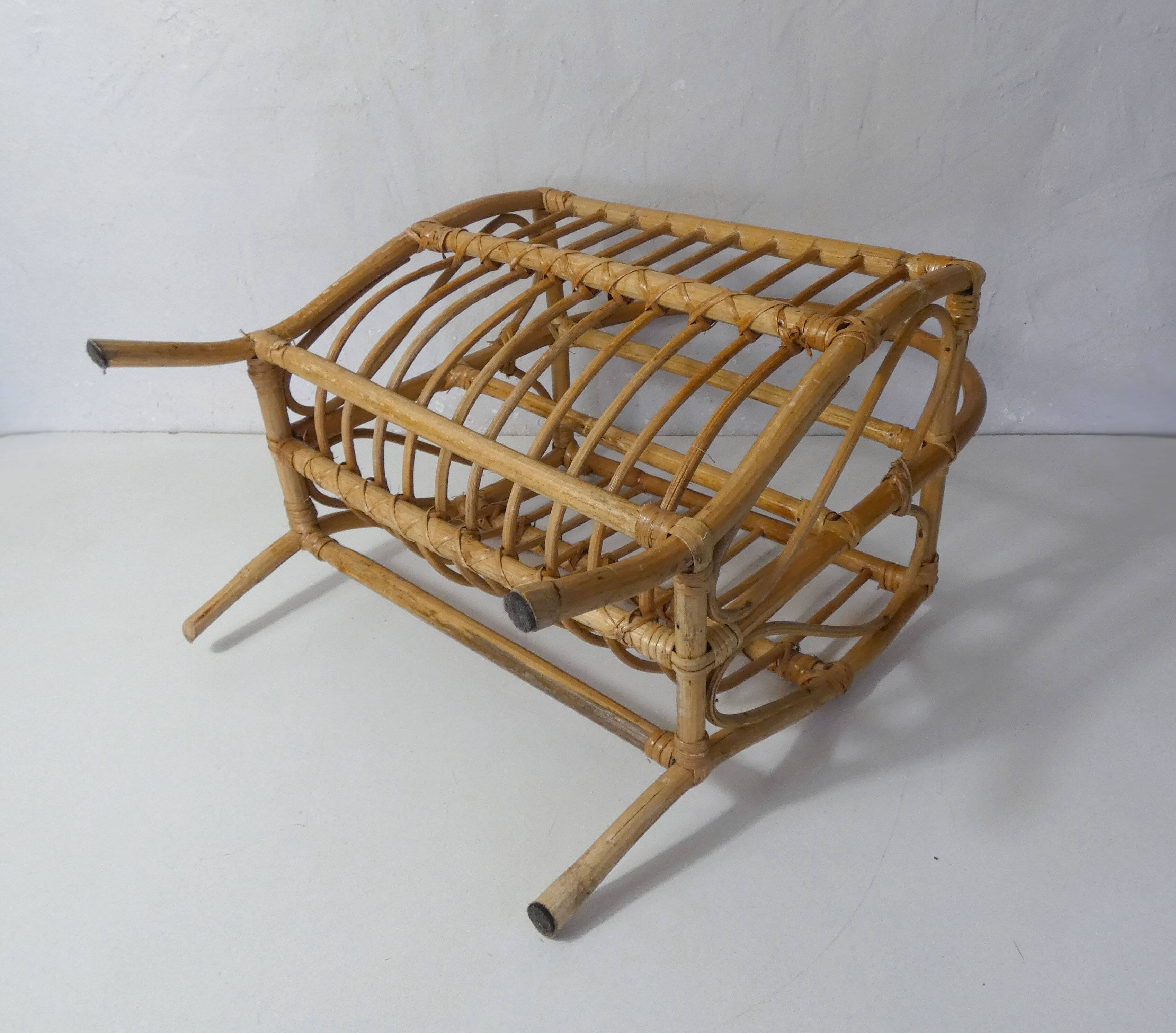 rattan magazine holder